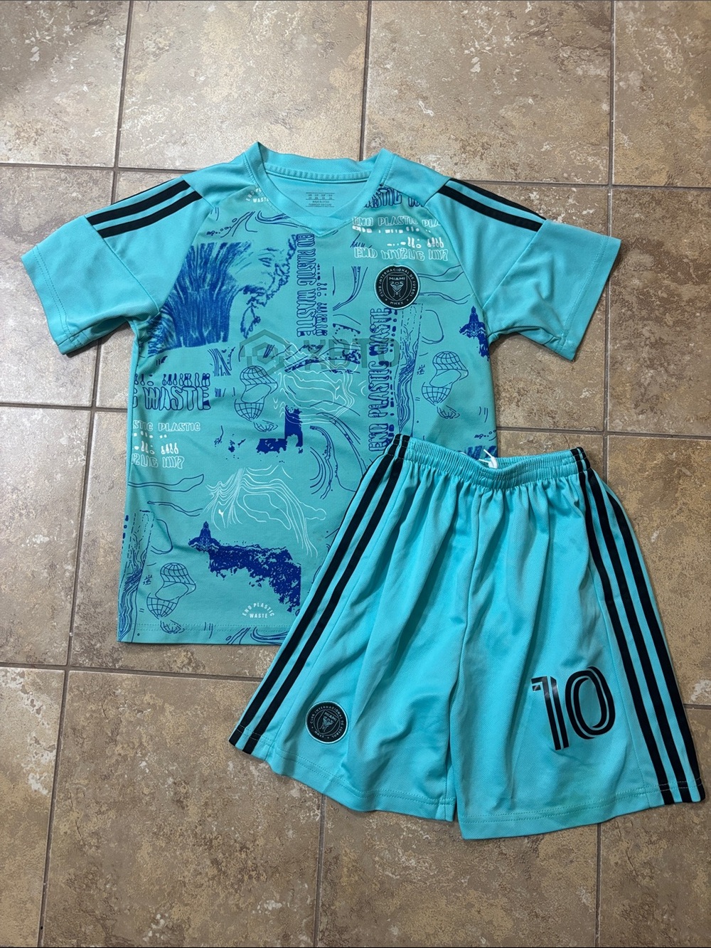 Messi mint green earth day Soccer Jersey and Shorts set size 28 unisex youth Lg